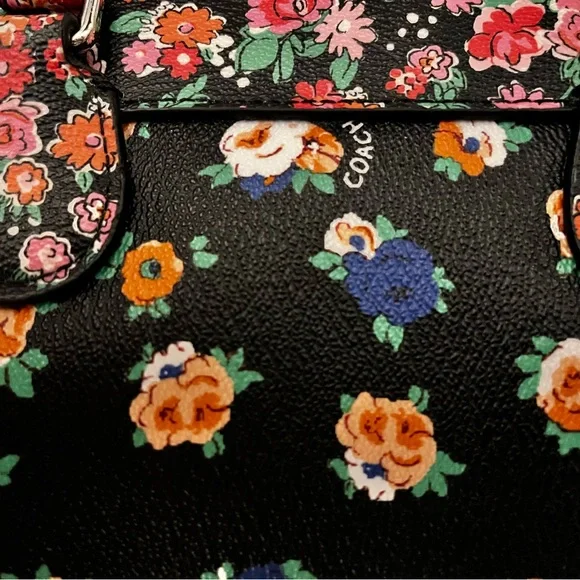 Floral Coach Bennet CrossBody 💜 - Picture 7 of 7
